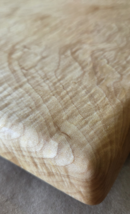 Closeup of grain of hard maple / sugar maple